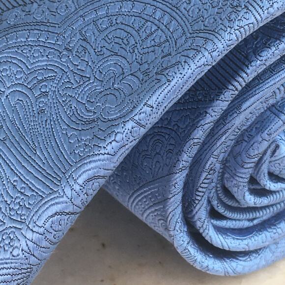 JoS. A. BANK BLUE TONE ON TONE ALL SILK NECKTIE - Picture 13 of 13